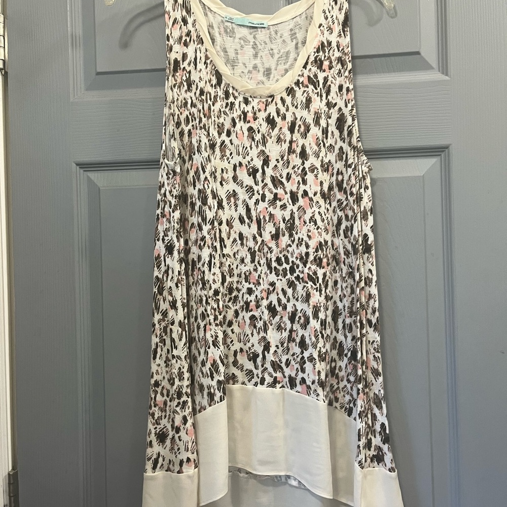 Maurices Asymmetrical Black and Gray Sleeveless Tank